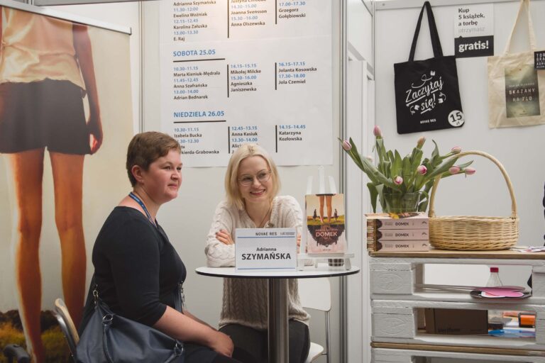 Adrianna Szymańska na Warszawskich Targach Książki