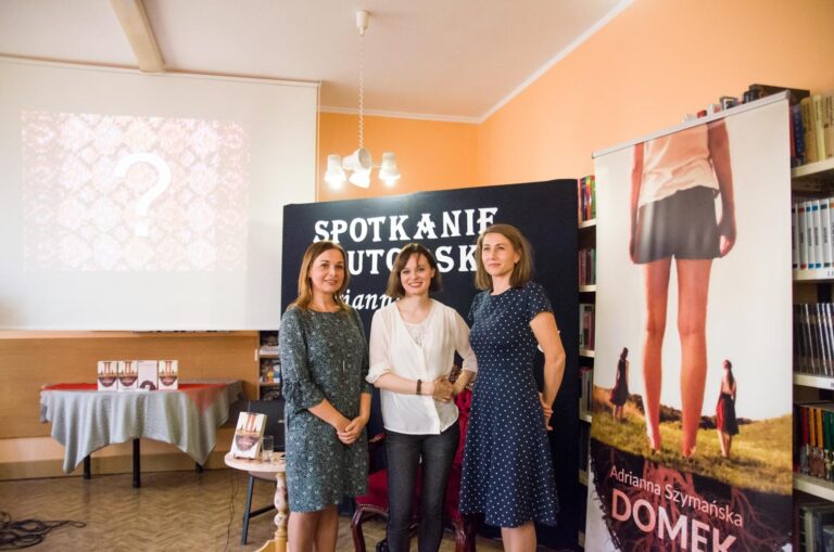 Spotkanie autorskie Adrianny Szymańskiej w Łukowie.