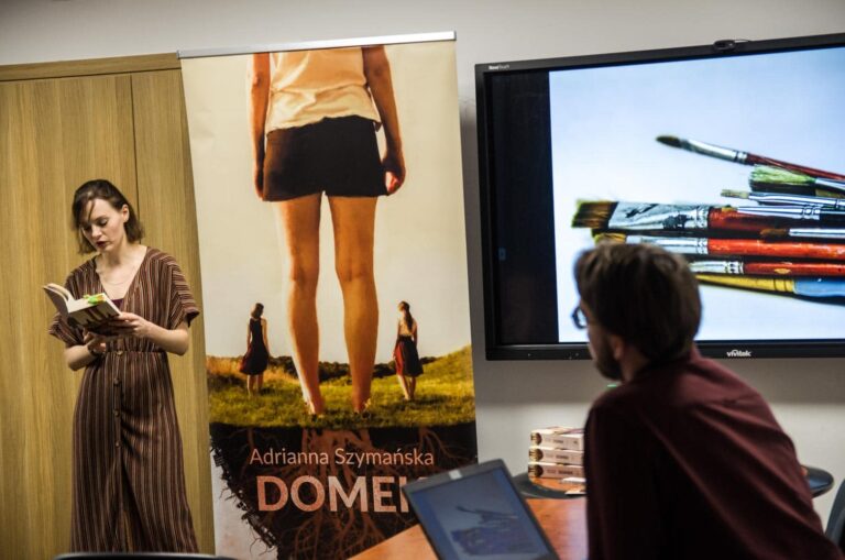 Spotkanie autorskie Adrianny Szymańskiej na UKSW